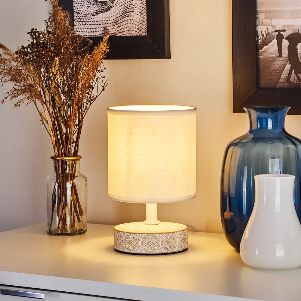 Kigombo Bordslampa cremefärgad, Vit, 1-ljuskällor main product photo
