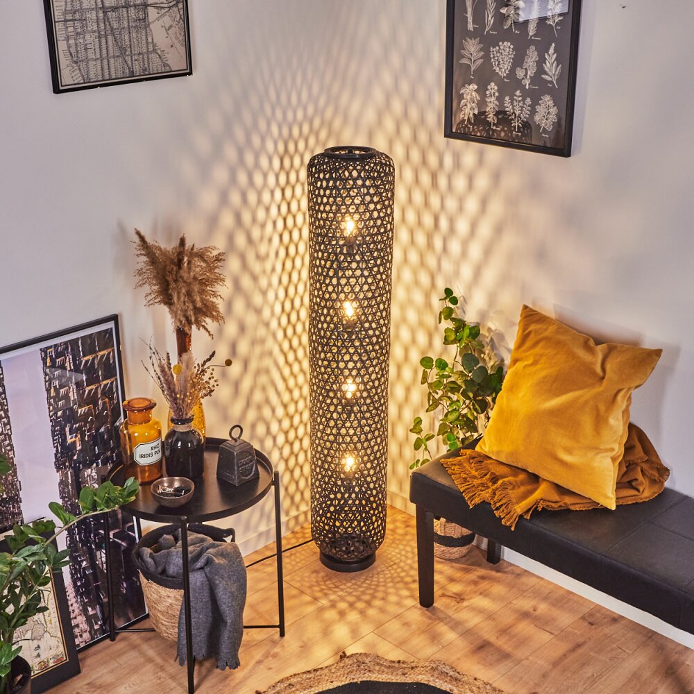 Quinto Golvlampa Svart, 4-ljuskällor main product photo