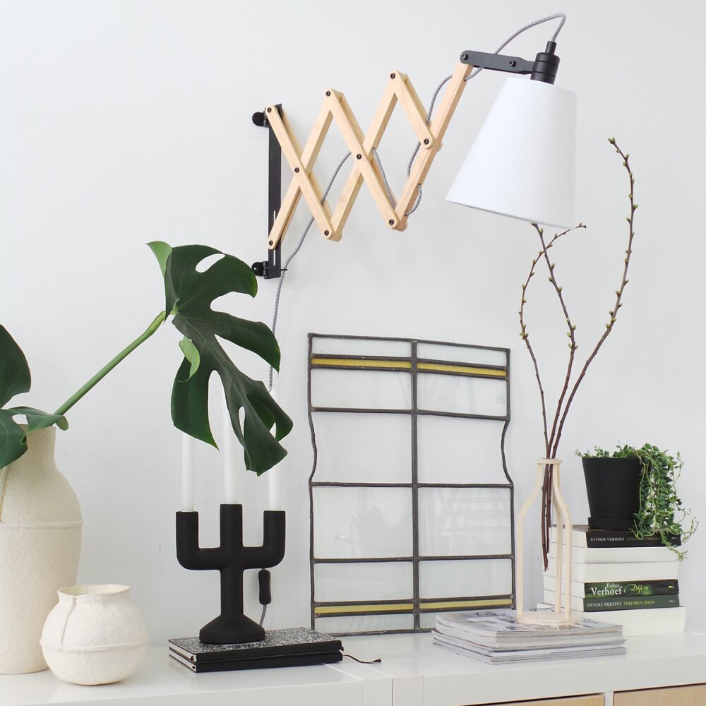 Steinhauer Liv Vägglampa Beige, Trä ljus, Svart, 1-ljuskällor main product photo